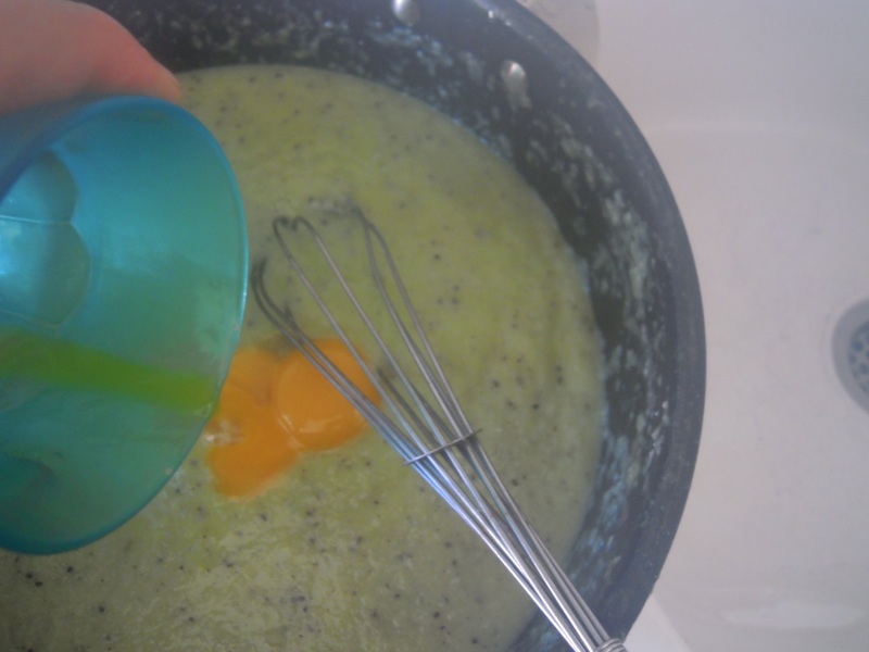 Kiwi, coco, crème et jaune d’oeuf
