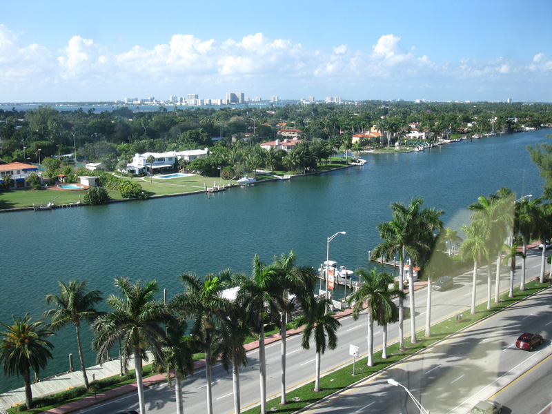 la vue depuis ma chambre d’hôtel, la marina