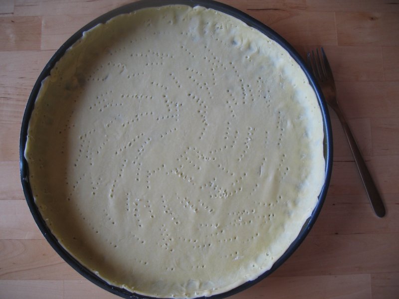 le fond de tarte prêt à être enfourné